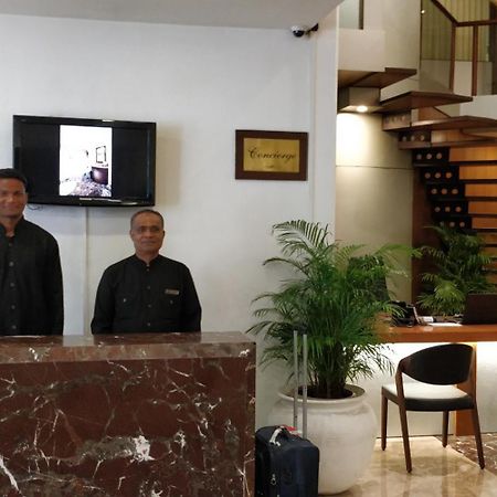 Hotel Aurora Towers Pune Dış mekan fotoğraf